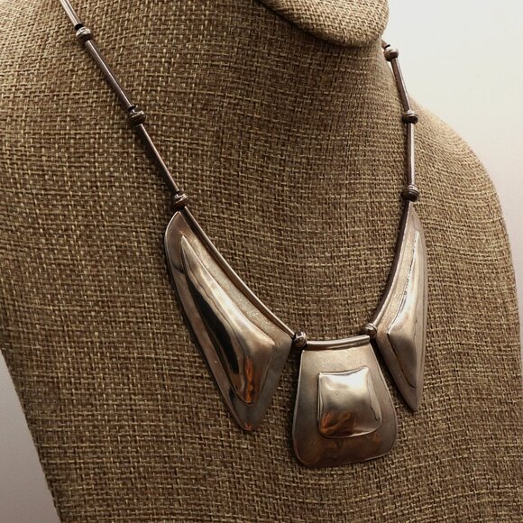 Vintage Native American Modernist Silver Bib Necklace Carlos Diaz Style 17" - Picture 3 of 13